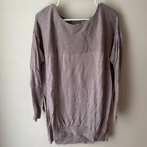 Victoria’s Secret cashmere sweater WITH pockets